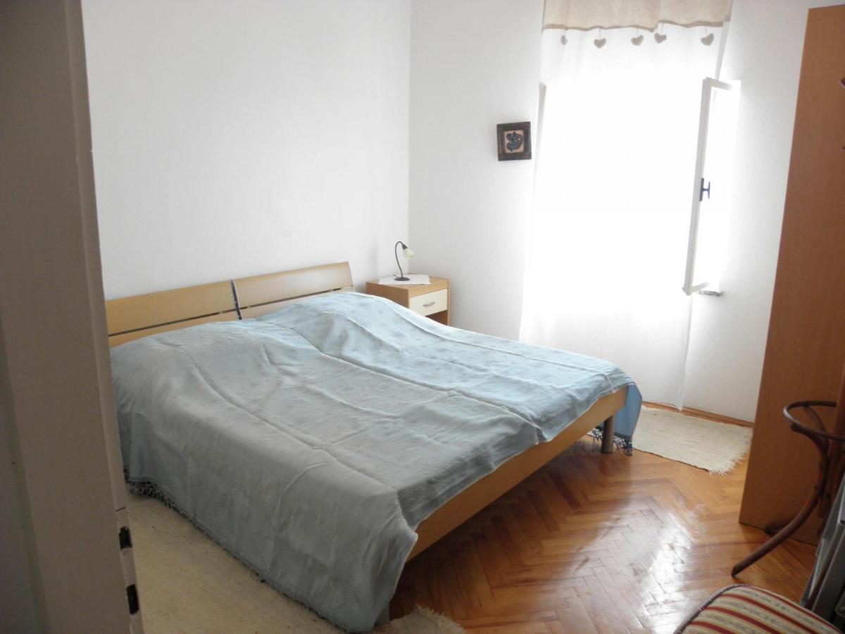 Apartments Neda - 5 M From Sea Lukovo Sugarje Exterior photo